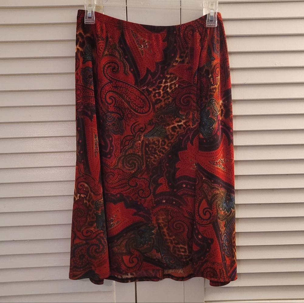 WOMEN'S COLDWATER CREEK SKIRT.